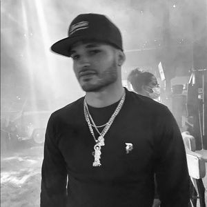 Meet your Posher, Guillermo antonio